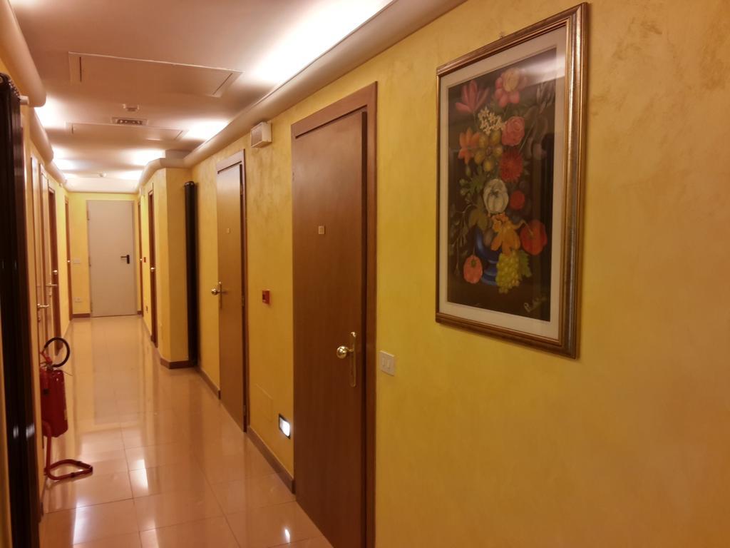 Albergo Sonia Florença Exterior foto